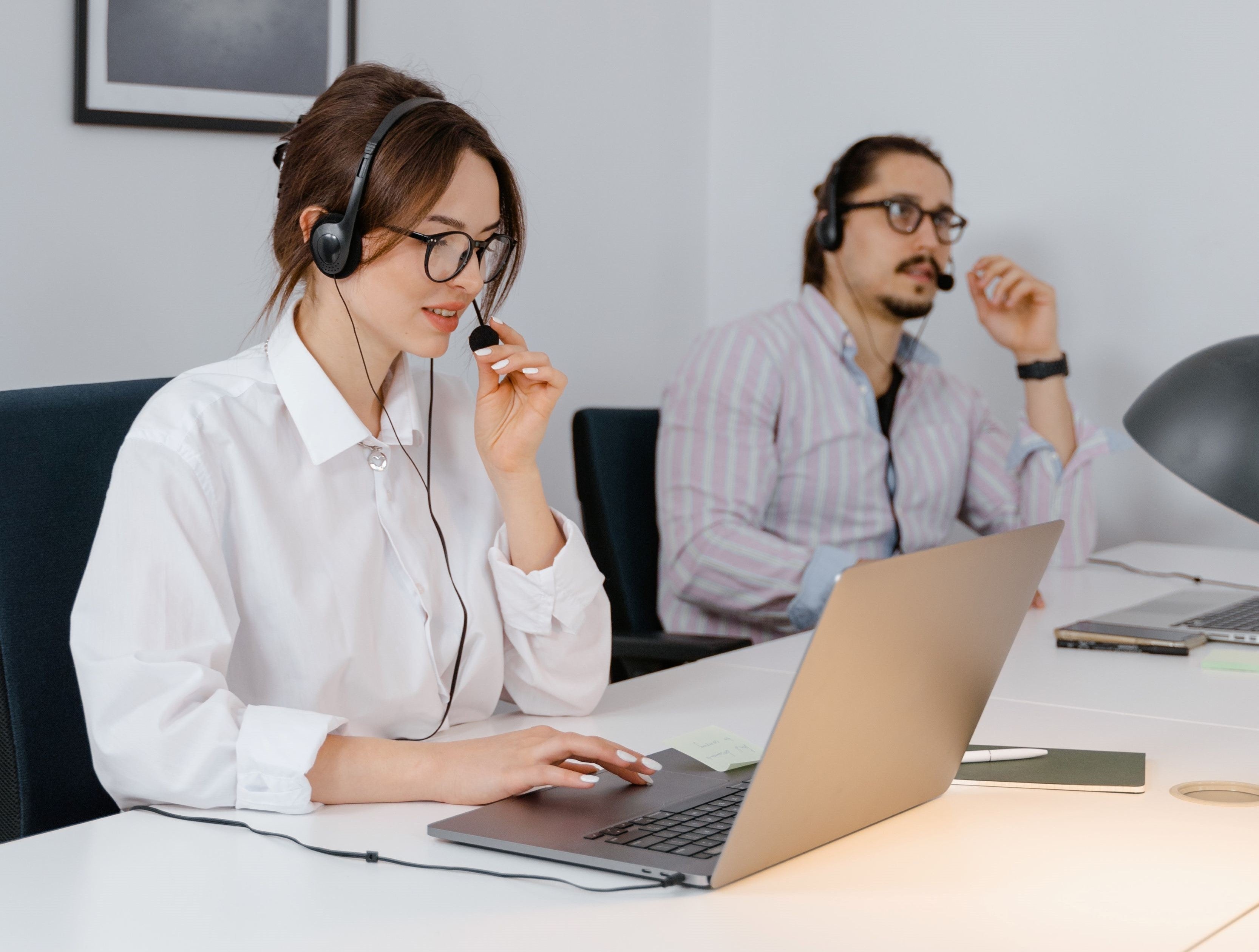 Mindwood | Contattaci