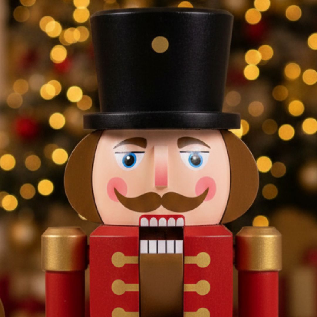 Schiaccianoci in Legno Laccato