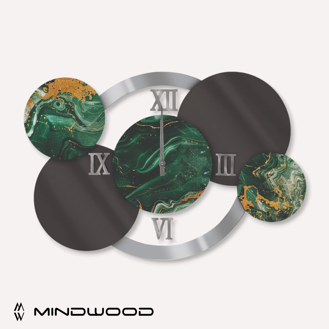 Aurora Wanduhr